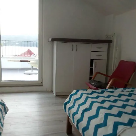 Apartment More Sumartin *
